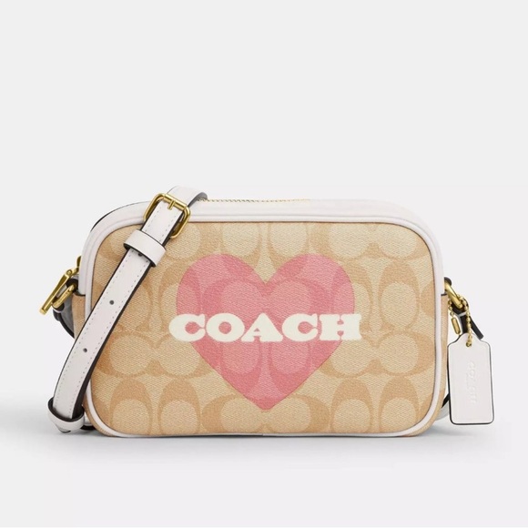 🩷 Coach NWT Tan&white Small jamie Camera Bag with Heart Graphic & Gold hardware